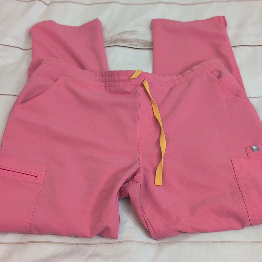 Pink Scrub Set - Picture 5 of 5